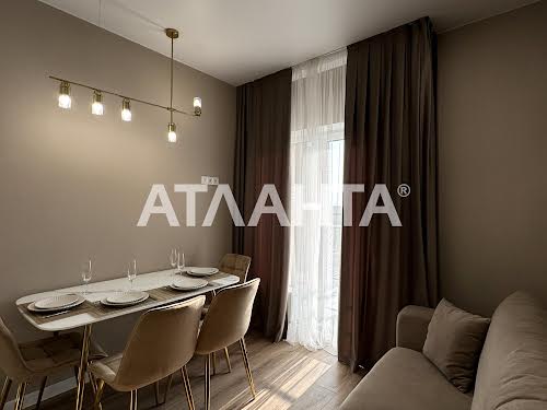 квартира за адресою Краснова вул., 3а