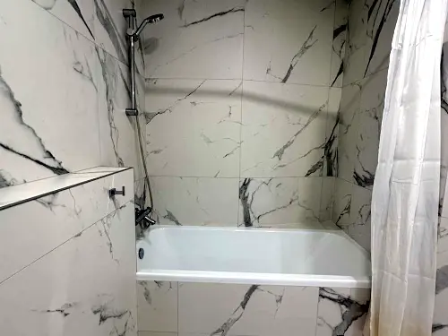 квартира за адресою Королеви Єлизавети ІІ вул. (Глинки), 2