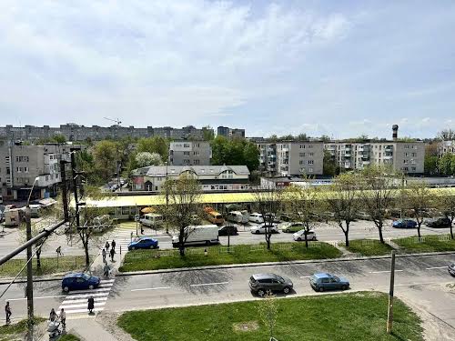 квартира за адресою Низинна вул., 2