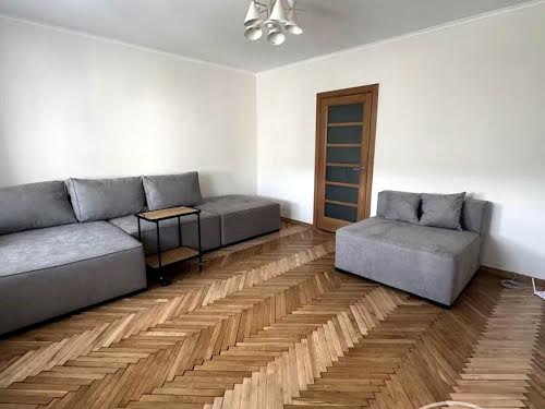 квартира по адресу Зубровская ул., 25а