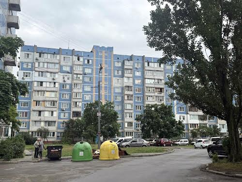 квартира за адресою Червоної Калини просп. (Володимира Маяковського), 26-Б