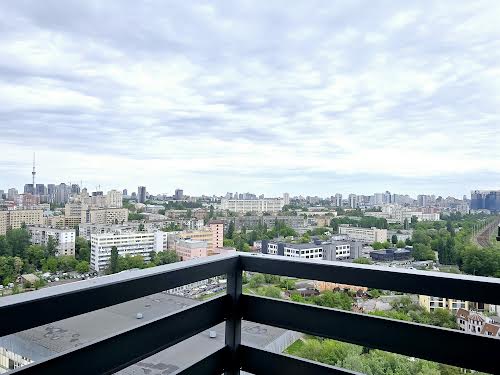 квартира за адресою Польова вул., 63-65
