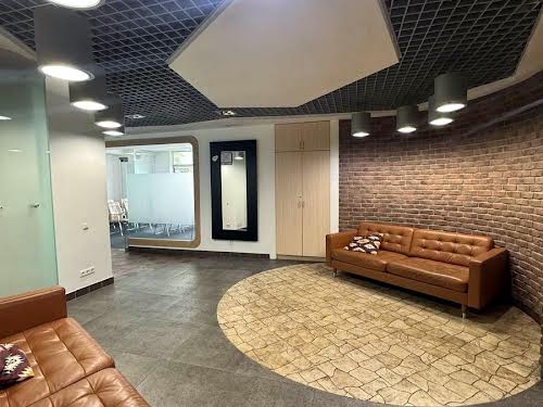 комерційна за адресою Берестейський просп. (Перемоги), 31