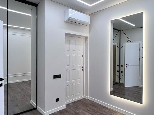 квартира за адресою Краснова вул., 3