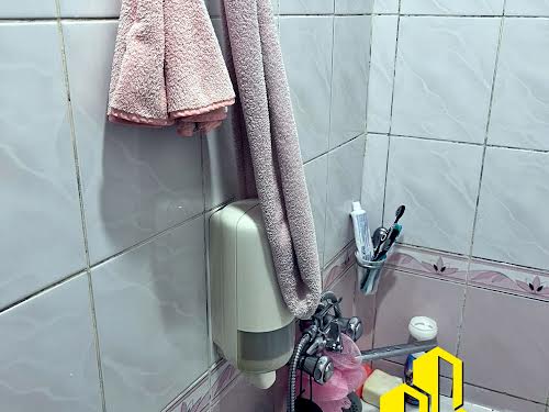 квартира за адресою Василя Симоненка вул. (), 3