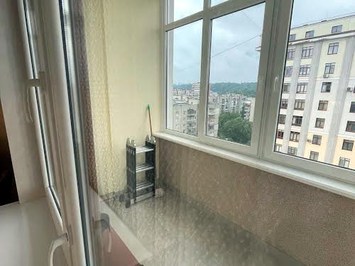 квартира за адресою В'ячеслава Чорновола просп., 73