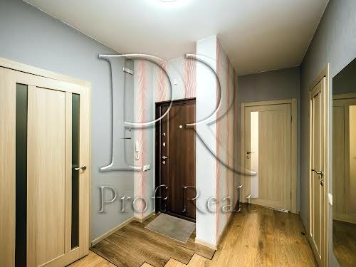 квартира за адресою Регенераторна вул., 4