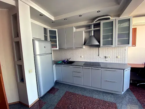 квартира за адресою Миколи Бажана просп., 12