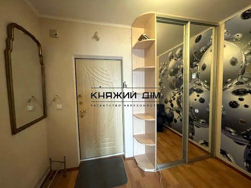 квартира за адресою Урлівська вул., 15