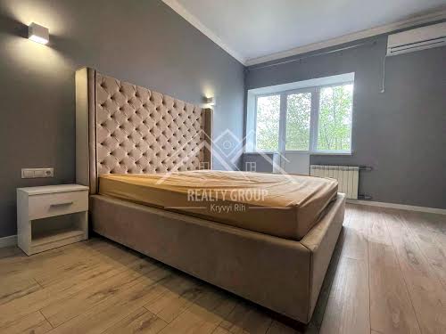 квартира за адресою Соборности, 16