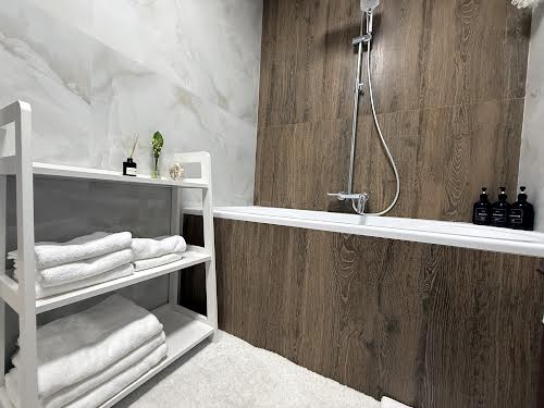 квартира за адресою Матвія Донцова вул. (Тургенєвська), 24