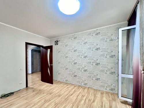 квартира за адресою Льотна вул. (Червоногвардійська), 41