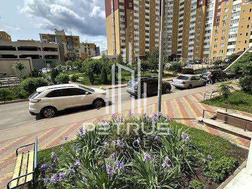 квартира по адресу Сергея Данченко ул., 1