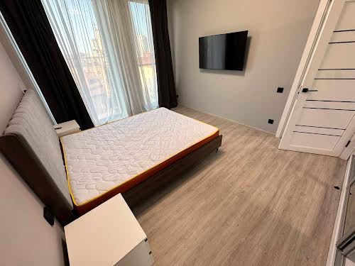 квартира за адресою Короленка вул. (Первозванівська), 2к