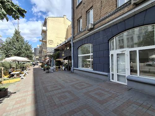 коммерческая по адресу Шота Руставели ул., 21