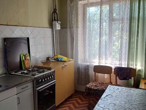 квартира за адресою просп.  Моторобудівників, 32