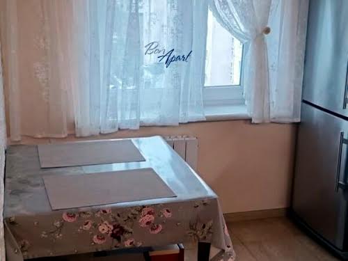 квартира за адресою Райдужна вул., 2Б