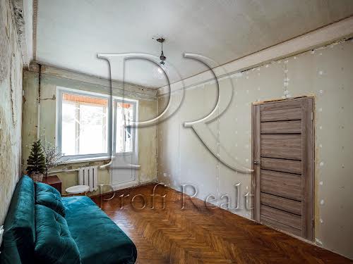квартира за адресою Авіаконструктора Антонова вул., 4