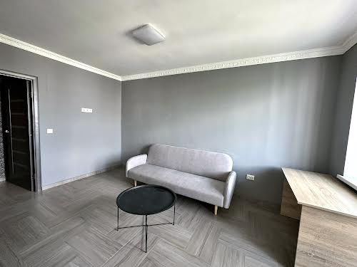 квартира за адресою Садова вул., 23