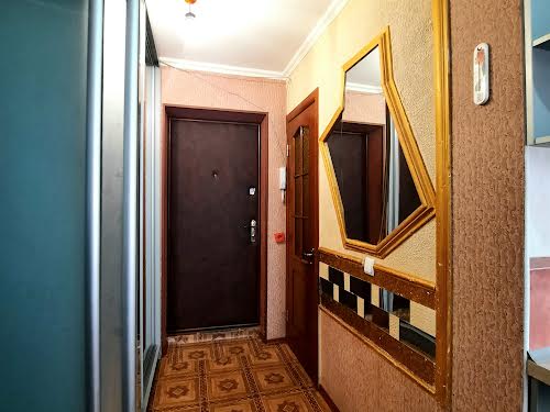 квартира за адресою пр-т Л.Українки, 72