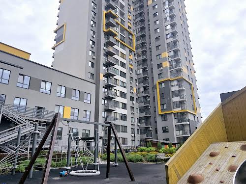 квартира за адресою Польова вул., 63-65