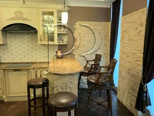 квартира за адресою Регенераторна вул., 4 к1-7
