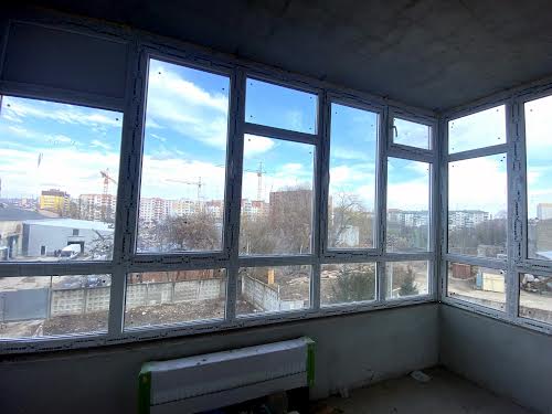 квартира по адресу Степана Бандери ул., 32/1