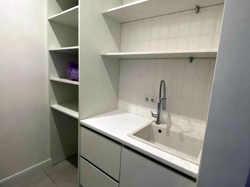 квартира за адресою Новоберегова вул., 12-А