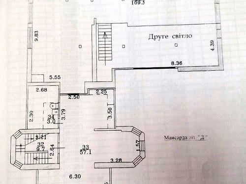 комерційна за адресою Нижньоюрківська вул., 37