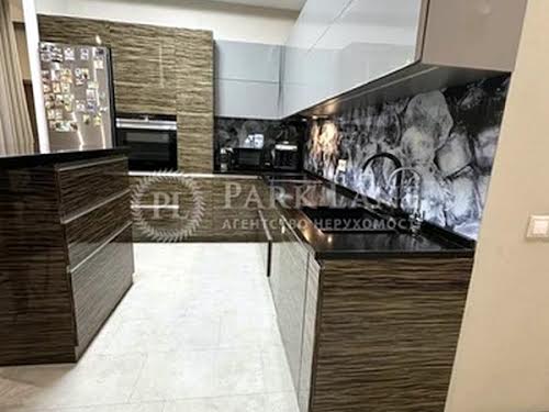 квартира за адресою Успішна вул., 18