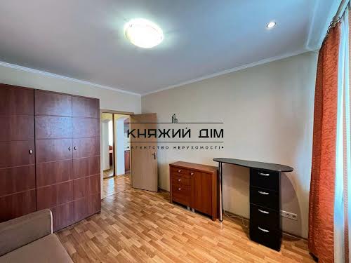 квартира за адресою Миколи Бажана просп., 12
