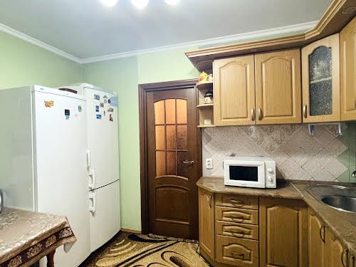 квартира за адресою Бережанська вул., 18
