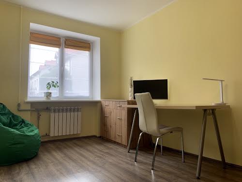 квартира за адресою Багряного Івана вул., 53