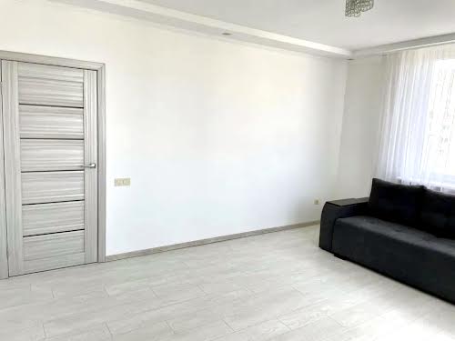 квартира за адресою Авраама Лінкольна вул., 6а