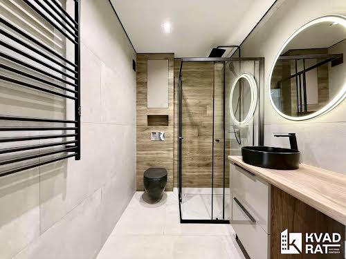 квартира за адресою Флотська вул., 10б