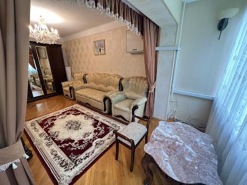 квартира за адресою Солом'янська вул., 3-А