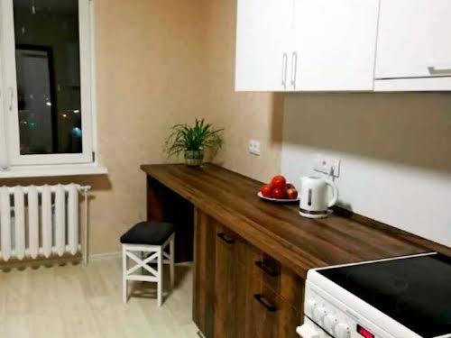 квартира по адресу Драгоманова ул., 1л