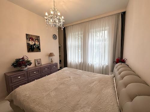 квартира за адресою Травневий пров., 4