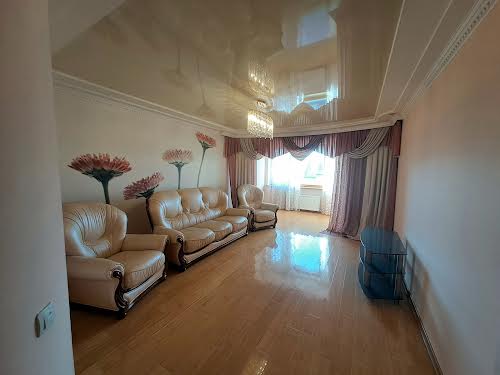 квартира по адресу Репина ул., 18