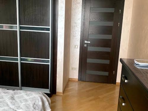 квартира за адресою Джорджа Вашингтона вул. (Батальна), 6а