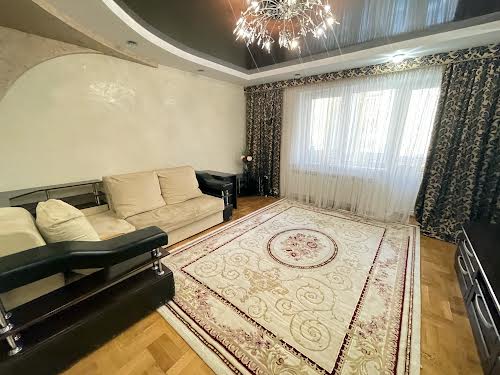 квартира за адресою Курбаса, 7