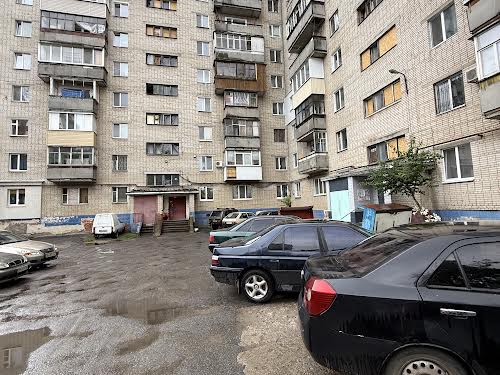 квартира за адресою Леоніда Бикова вул., 2/1