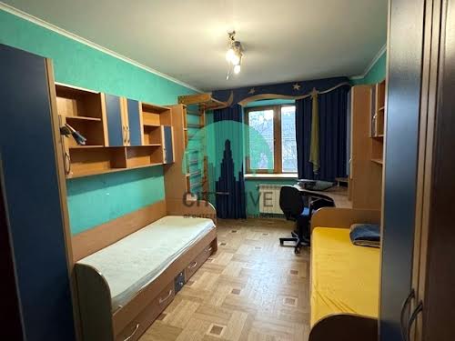 квартира за адресою Карпатської Січі вул., 8