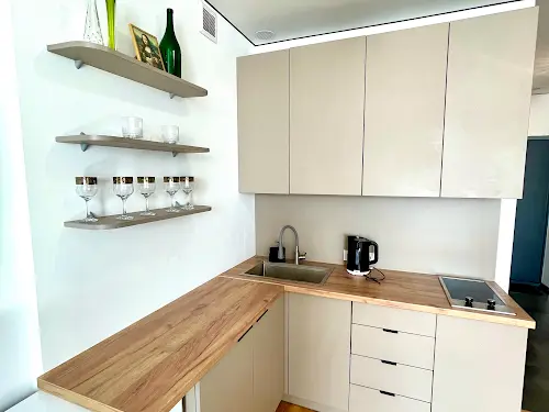 квартира за адресою Кадетський Гай вул., 10
