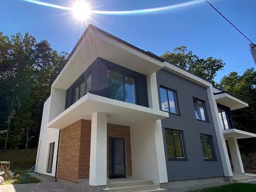 будинок за адресою Центральна, 6