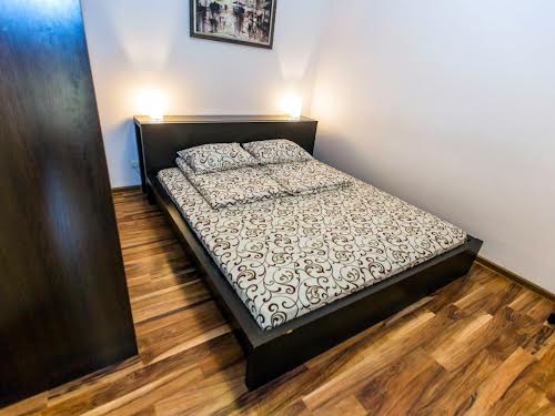 квартира за адресою Театральна вул., 2