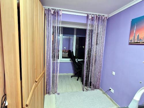 квартира за адресою Тополина вул., 7