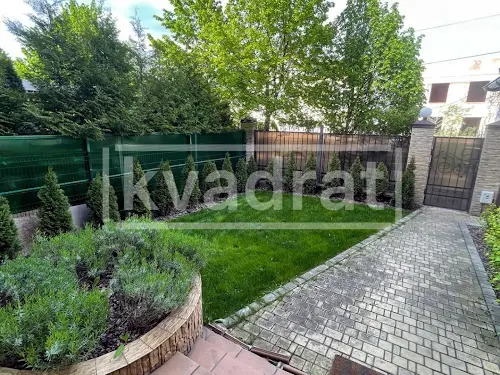 будинок за адресою Лугова вул., 38