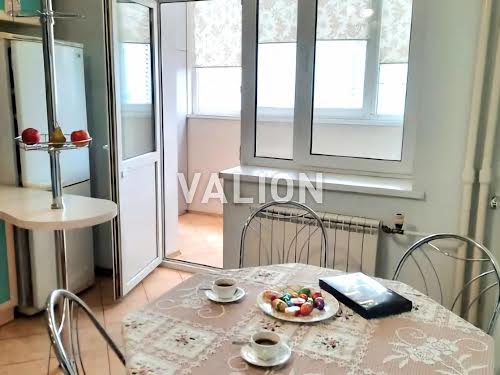 квартира за адресою Миколи Бажана просп., 14