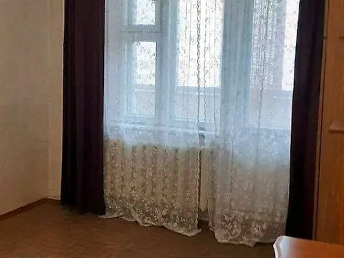 квартира за адресою Лариси Руденко вул., 21